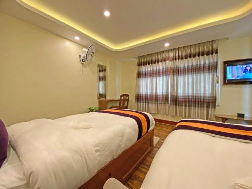 room detail thumbnail 0