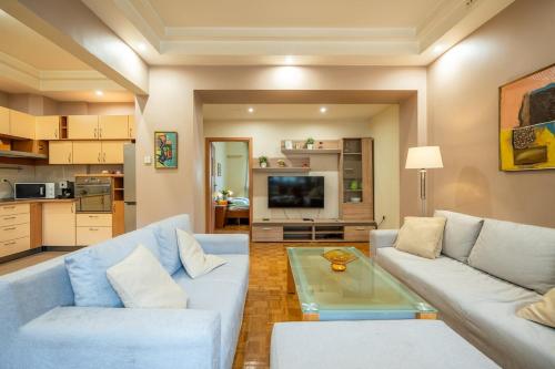 Spacious and Central Retreat, Sofia (photo 4)