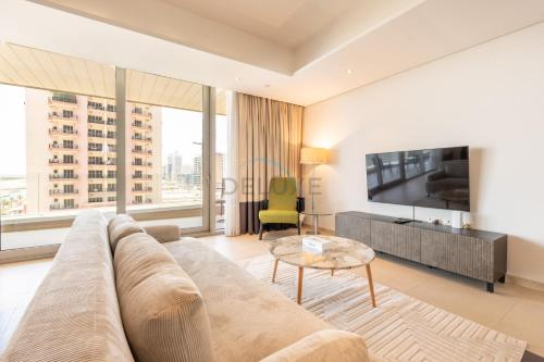 Near Dubai International Cricket Stadium, Minutes drive to Mall of the Emirates, The Matrix Tower, Sports City By Deluxe Holiday Homes, Dubaj (zdjęcie 5)