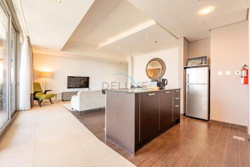 Near Dubai International Cricket Stadium, Minutes drive to Mall of the Emirates, The Matrix Tower, Sports City By Deluxe Holiday Homes, Dubaj (zdjęcie 9)