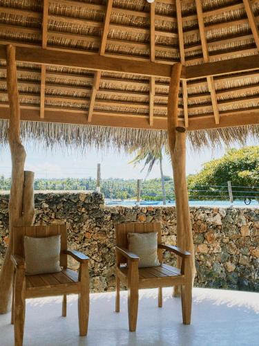 Surrounding environment, Oeseli Beach Bungalow in Boa