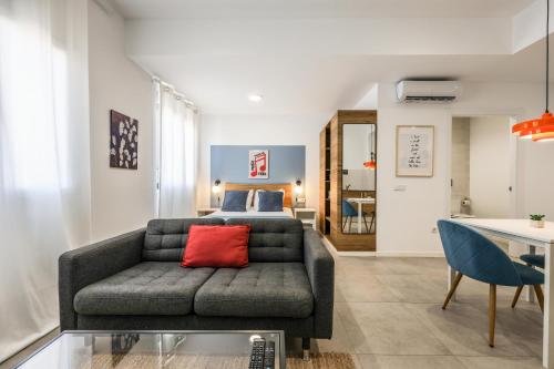 Acogedor estudio a metros de la playa, con zonas comunes y terraza 3B, Valencie (fotografie 2)