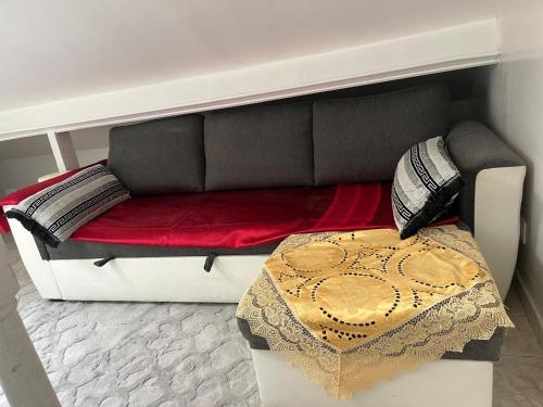 Appartement F3 meublés à 2 stations de l'aéroport Charles de Gaulles , Parc des expositions (Appartement F3 meubles a 2 stations de l'aeroport Charles de Gaulles , Parc des expositions) in Villepinte