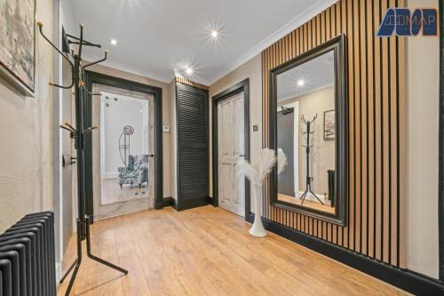 Modern 2 Bed Sleep 4 In Gourock in Gourock