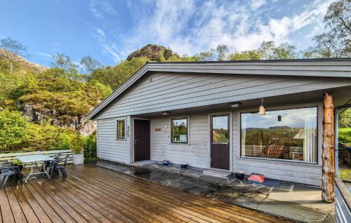 . Amazing Home In Frekhaug