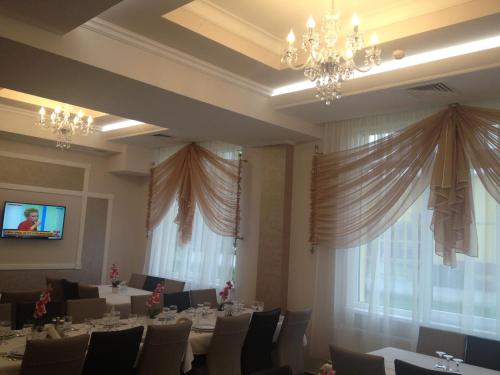 Restaurant, Hotel-Restaurant Oscar in Piatra Neamt
