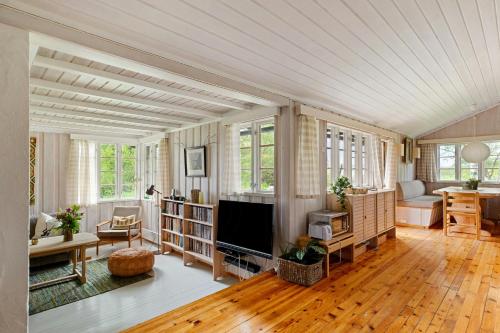 Зовнішній вигляд готелю, Mountain Base For Active Explorers in Опдал