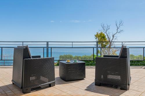 GuestHost - Seaview Apartments near Palermo
