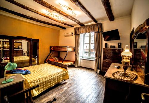 San Gennaro Bed - main image