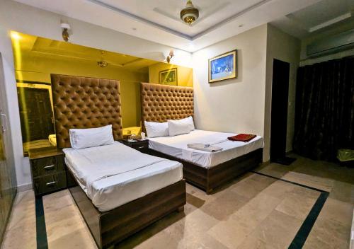Dove inn Hotel near Shaukat Khanum Hospital – Lahore, WI