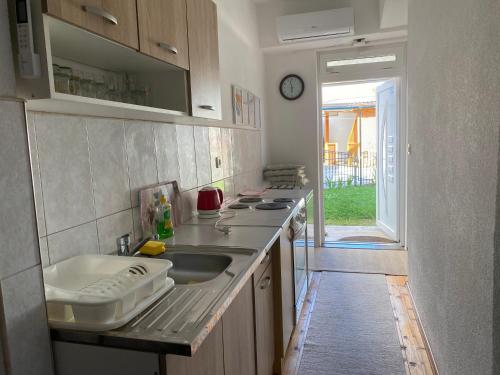 köök, Lav Apartments in Bihac