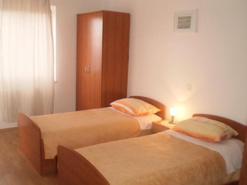 Apartments Kuzman - image 10