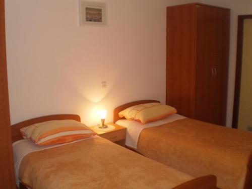 Apartments Kuzman - image 13