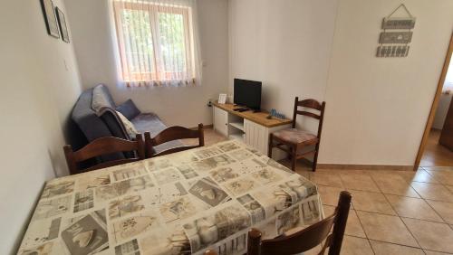 Two-Bedroom Apartment image 2