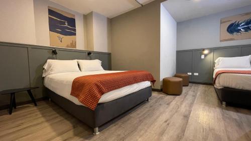 Hotel Saana Trece