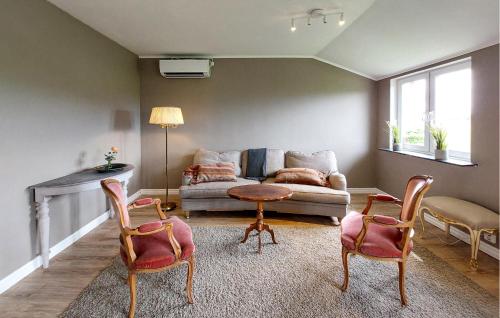 2 Bedroom Beautiful Home In Fleninge - S12280 in Fleninge