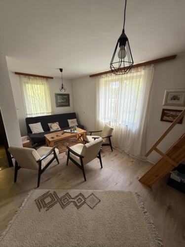 Kod Basaričeka (Kod Basariceka) in 下斯圖比察