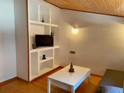 Apartamentos Pico Almanzor