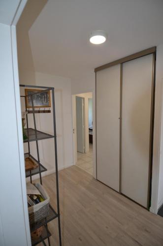 Appartement 5 personnes avec piscine sur la Corniche Fleurie à Nice - image 6