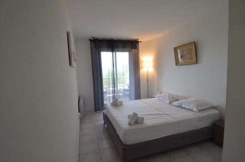 Appartement 5 personnes avec piscine sur la Corniche Fleurie à Nice - image 9