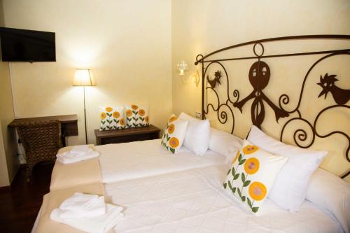 Twin Room with Mountain View