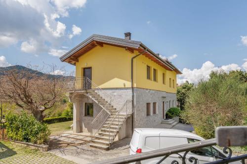 Lake & Whispers - Among Lake Como and Switzerland in San Fedele Intelvi