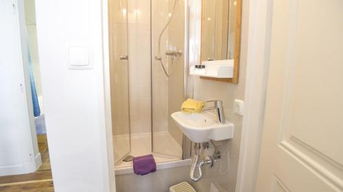 LV Premier Apartments Baixa- CN - image 10