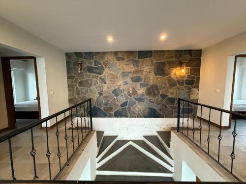 Haven Pine Vista Khaira Gali - 4BR Home with Balcony BBQ & Valley Views - image 14