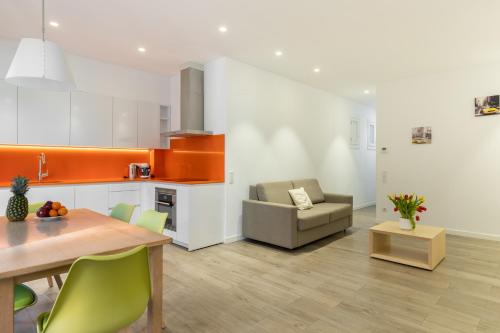 One-Bedroom Apartment (4 Adults) image 2