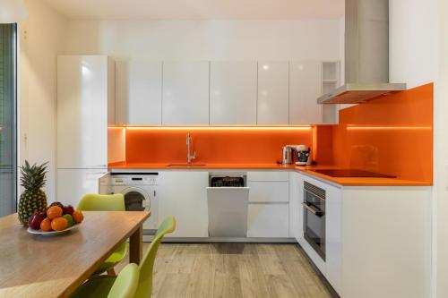 One-Bedroom Apartment (4 Adults) image 1