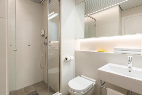 Two-Bedroom Apartment image 3