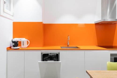Two-Bedroom Apartment image 5