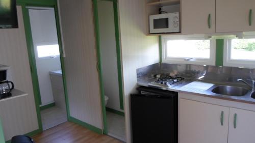 Camping les Pinasses in Corcieux