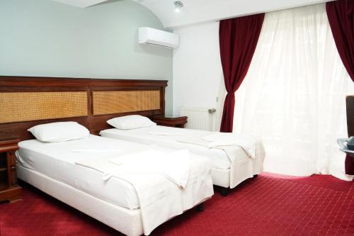 Hotel Bliss - main image