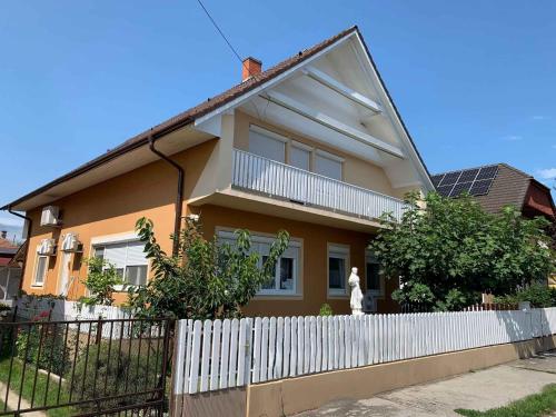 Apartment in Balatonlelle 19129 – khách sạn tại Balatonlelle