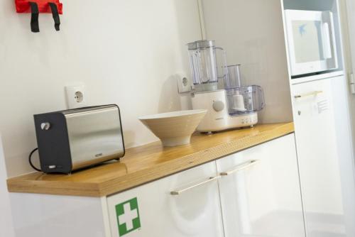 LV Premier AM2 - image 6