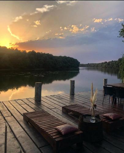 Kilátás, Vila Sanhok in Kovilj