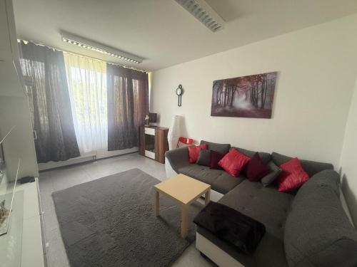 Ferienwohnung Mainz Bahnhof 373m von Johann-Maria-Kertell-Platz entfernt