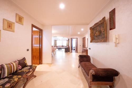 Large & Comfy 3 bedrooms in Casablanca Center, Casablanca (fotografie 10)