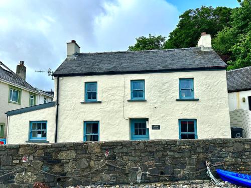 Beach Cottage - image 12