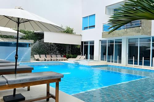 สระว่ายน้ำ, Hotel Lotto Boutique in ซิวดัด คาร์ดิง