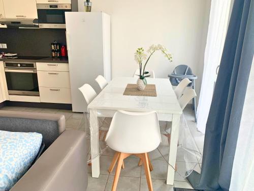 Удобства, Nature et ville -Duplex avec Jardin privé - 6 Pers- Entrée Autonome - Wifi & Parking Gratuite (Nature et ville -Duplex avec Jardin prive - 6 Pers- Entree Autonome - Wifi & Parking Gratuite) in Дамари-ле-Лис