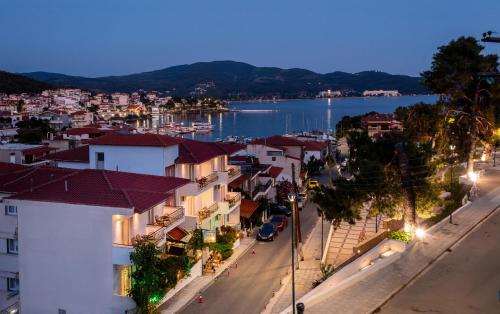 . Kaplanis House
