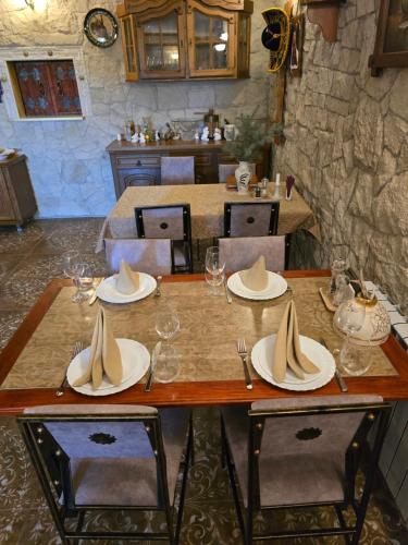 Étterem, Castel Unghern in Orhei