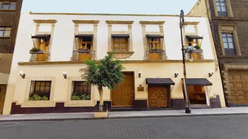 Casa Donceles - Amplios Departamentos Familiares en Centro Histórico