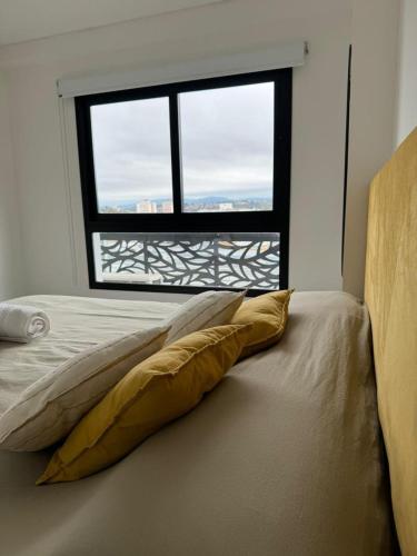 Confort AVI Suites - Pileta - Gym - Vista in 트레스 세리토스
