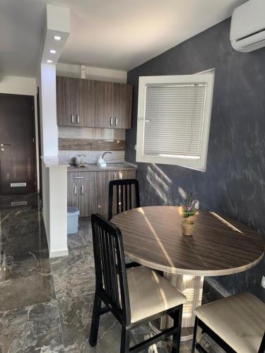 Velestovo panorama house II in Velestovo