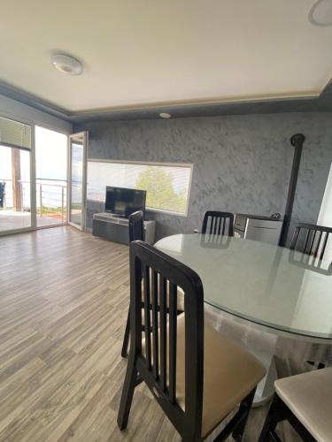 Velestovo panorama house II in Velestovo