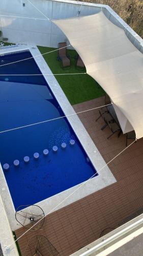 House in Teques Rooftop with view and pool for 15, Tequesquitengo (foto 8)