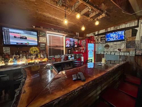 Bar/lounge, Country Roads cabin in Rugby (TN)